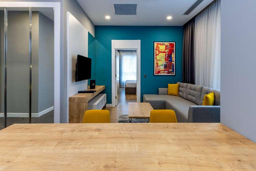 Days Inn & Suites By Wyndham Esenyurt Istanbul Ruang foto