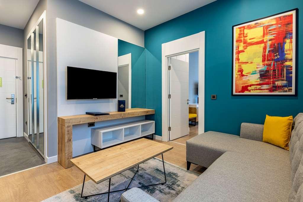 Days Inn & Suites By Wyndham Esenyurt Istanbul Ruang foto