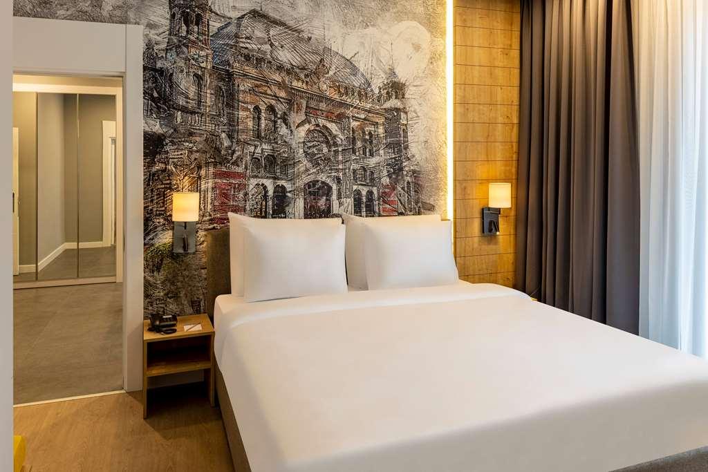 Days Inn & Suites By Wyndham Esenyurt Istanbul Ruang foto