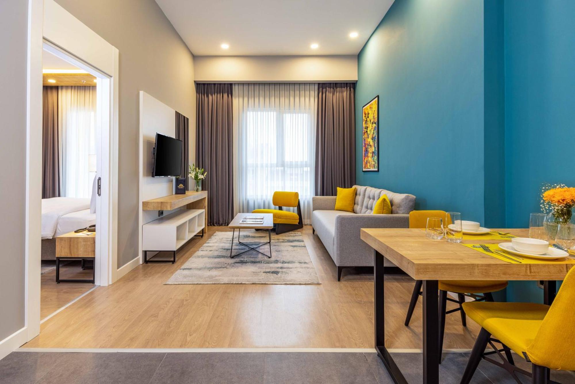 Days Inn & Suites By Wyndham Esenyurt Istanbul Bagian luar foto